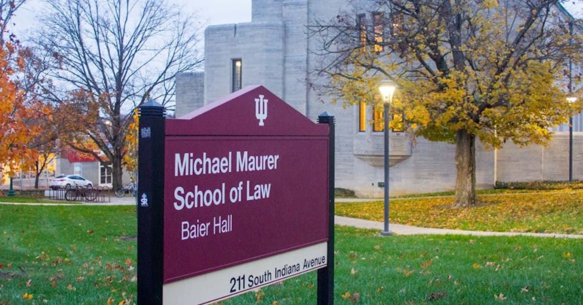 Maurer School Of Law